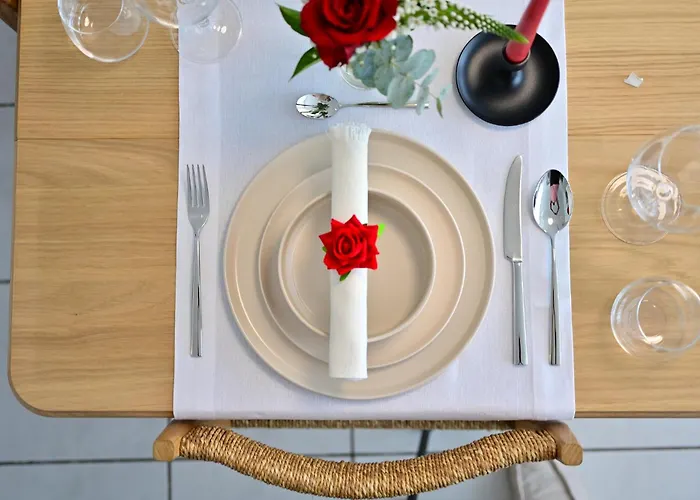 Romantic And Elegant 2-room Center * Wuppertal